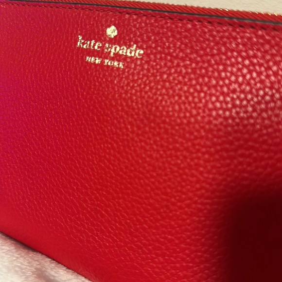 Kate Spade wallet - Picture 6 of 8